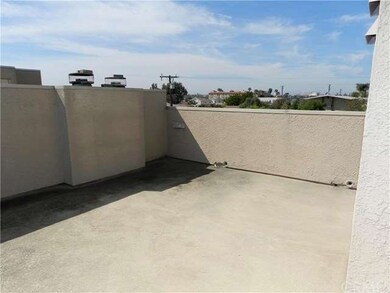 rooftop deck - gas and water 