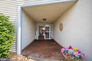 1808 Steamboat Station unit AMBOAT, Southampton, PA 18966 - photo 4