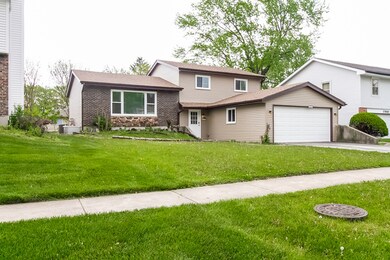 17559 Chestnut Ave, Country Club Hills, IL 60478 - photo 2