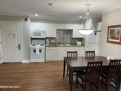 520 Little River Farm Blvd unit C100, Carthage, NC 28327 - photo 4