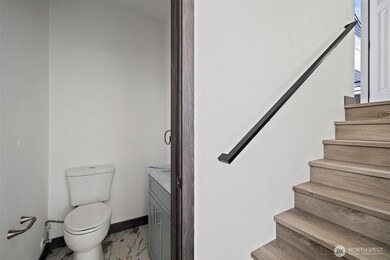 9749 57th Ave S unit C, Seattle, WA 98118 - photo 7