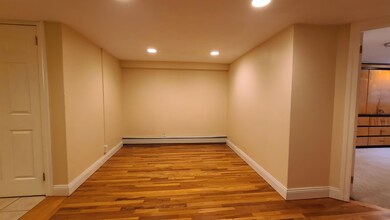 75A Hauxhurst Ave, Weehawken, NJ 07086 - photo 4