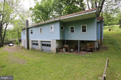 326 Sousley Rd, Lenhartsville, PA 19534 - photo 6