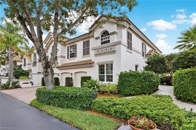 129 Colonade Cir unit 402, Naples, FL 34103 - photo 2