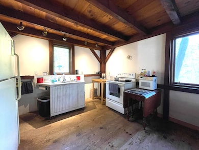 10 Briarwood Ln, Vineyard Haven, MA 02568 - photo 5