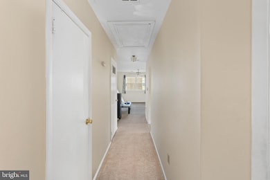 5 Florence Tollgate Place unit 5, Florence, NJ 08518 - photo 6