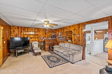 09-Living Area