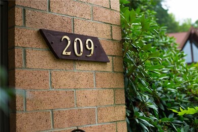 209 Briarwood, Indiana, PA 15701 - photo 2