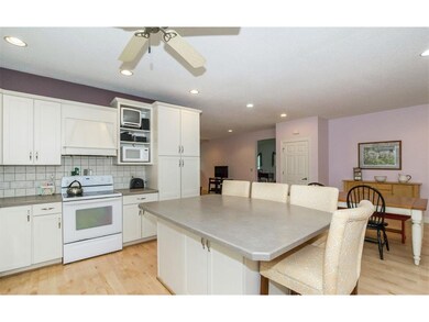 1726 Wolf River Ln NW, Cedar Rapids, IA 52405 - photo 6