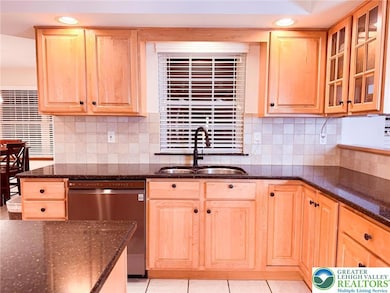 118 Sterner Run Rd, Kunkletown, PA 18058 - photo 3