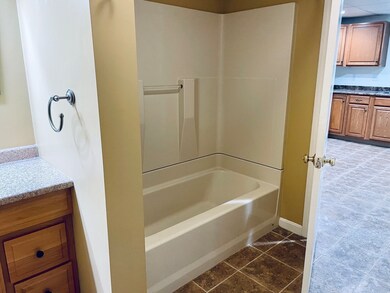 313 Main St unit Lower, Blackstone, MA 01504 - photo 6