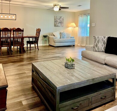 2326 Gardenia Dr, Houston, TX 77018 - photo 5