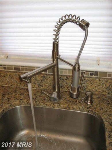 5011 59th Ave, Hyattsville, MD 20781 - photo 3