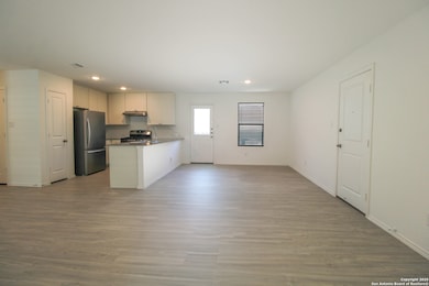 3642 Millbrook Way, San Antonio, TX 78245 - photo 3