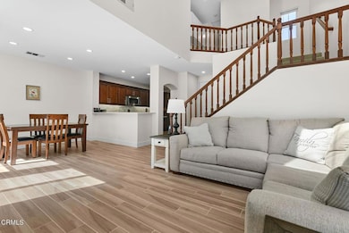 596 Fenwick Way unit C, Simi Valley, CA 93065 - photo 6