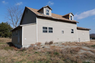 6772 Point Ct, Sainte Genevieve, MO 63670 - photo 3