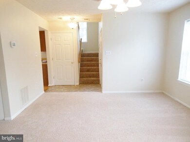 6763 Armadillo Ct, Waldorf, MD 20603 - photo 5