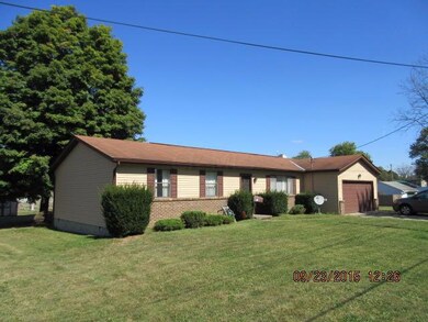 408 Cedar crest 036