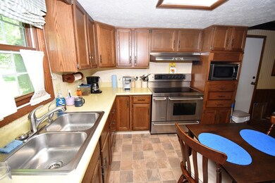 601 S Williams Rd, Frankfort, IN 46041 - photo 7