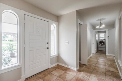 6828 N Comanche Ave, Warr Acres, OK 73132 - photo 3