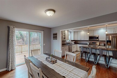 1424 N Russell St, Manchester, NH 03104 - photo 6