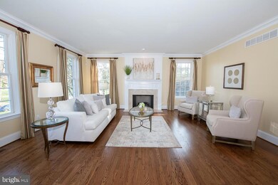 207 Geist View Cir, Media, PA 19063 - photo 6