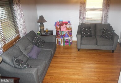 3902 Mountwood Rd, Baltimore, MD 21229 - photo 4