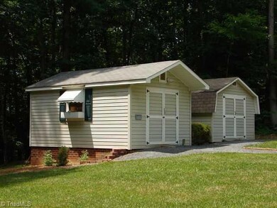 3167 Creekridge Dr, Asheboro, NC 27205 - photo 7