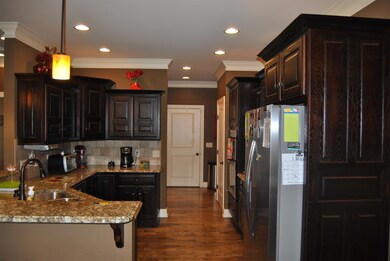 1726 Pearl Ave, Cookeville, TN 38506 - photo 6