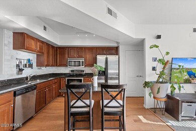 10-Breakfast Bar