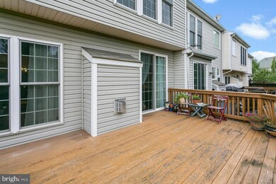 9275 Laurel Ridge Crossing Rd, Lorton, VA 22079 - photo 7