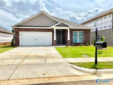 6032 Thorntons Way Cir NW, Huntsville, AL 35810 - photo 2