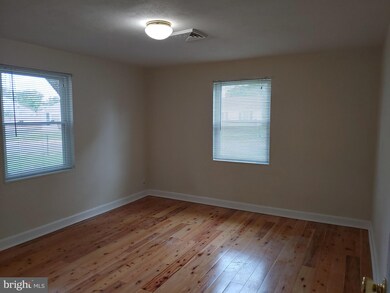 308 Martin Dr, New Castle, DE 19720 - photo 5