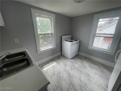 2224 E 31st St unit 2, Lorain, OH 44055 - photo 6