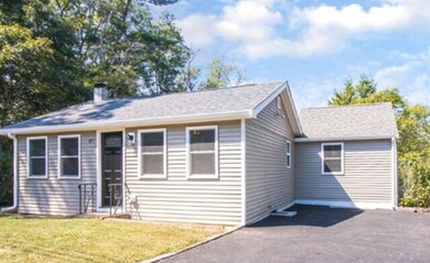 87 Crystal Lake Dr, Carver, MA 02330 - photo 3