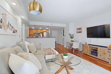 The Sky Club unit 12M, Hoboken, NJ 07030 - photo 3