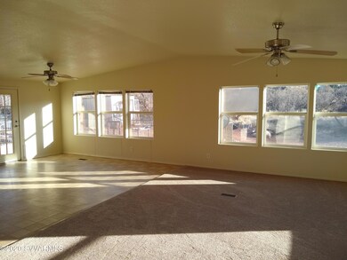 Family Room/Breakfast nook