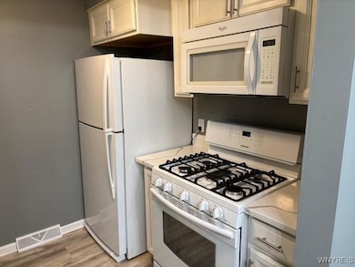 120 Charter Oaks Dr unit 1, Buffalo, NY 14228 - photo 6