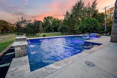 1032 W Lindsey St, Norman, OK 73069 - photo 5