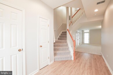 46789 Keswick Square, Sterling, VA 20165 - photo 7