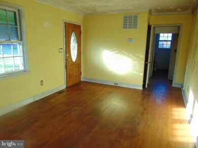 23204 Ridge Rd, Germantown, MD 20876 - photo 4