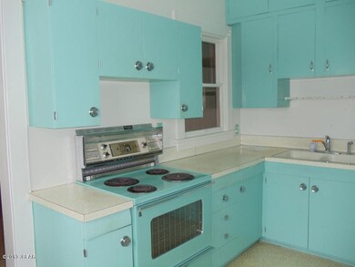 Retro Kitchen