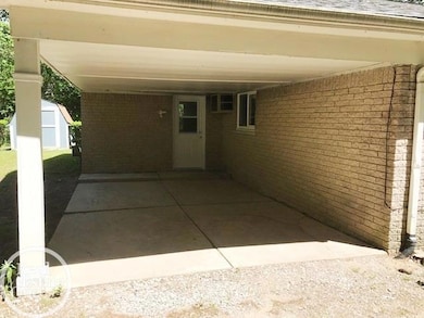 19207 29 Mile Rd, Ray, MI 48096 - photo 5