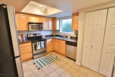 Large Kitchen