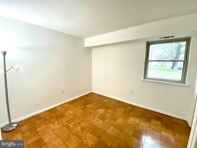 2205 Greenery Ln unit T2, Silver Spring, MD 20906 - photo 7
