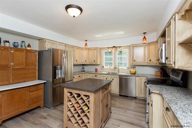 46 Arbor Dr, Glens Falls, NY 12801 - photo 5