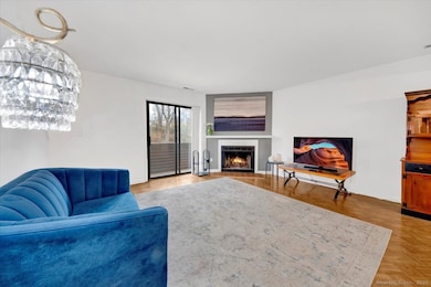 55 Cross St unit B6, Danbury, CT 06810 - photo 3