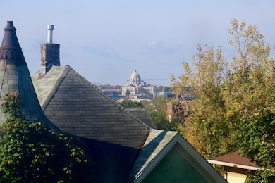 402 Eichenwald St, Saint Paul, MN 55106 - photo 4