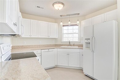 5003 Bass Chapel Rd unit 3C, Greensboro, NC 27455 - photo 7