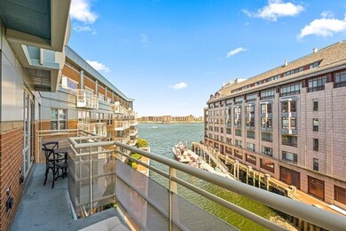 4 Battery Wharf unit 4503, Boston, MA 02109 - photo 2